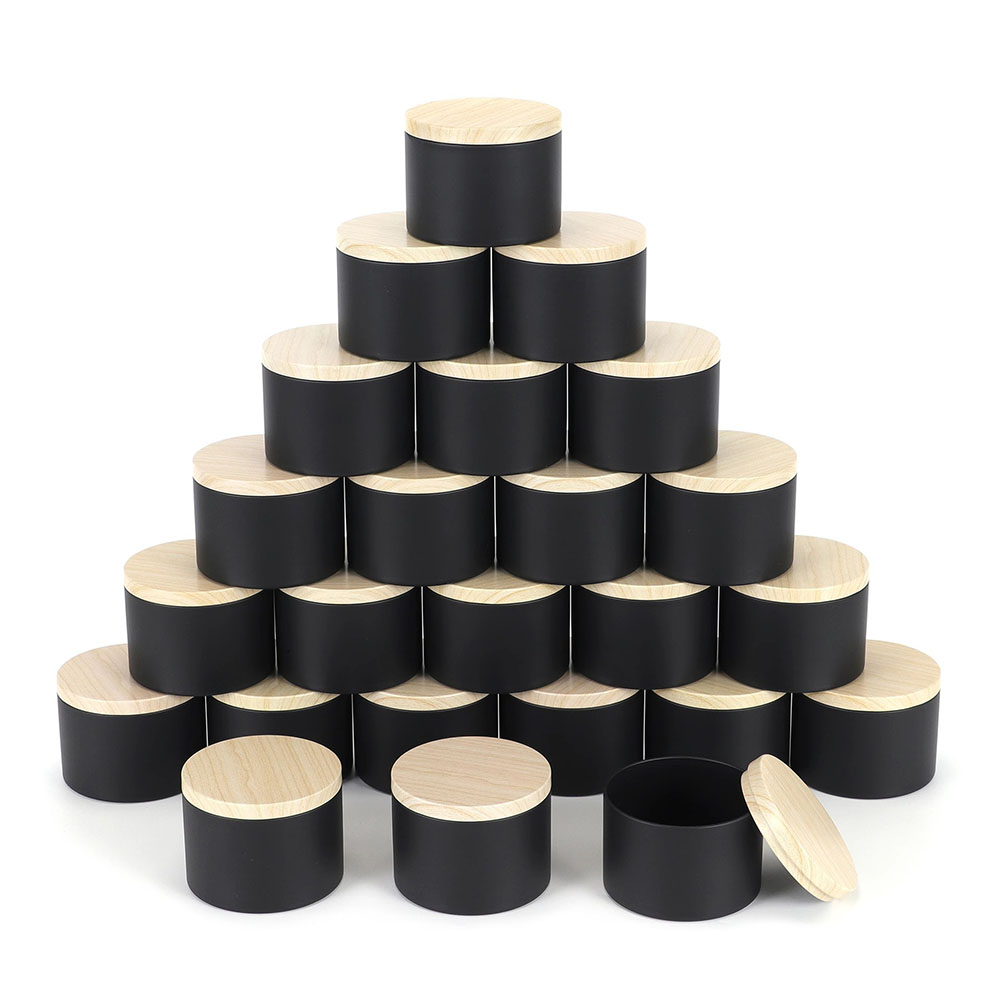 Barattoli per candele neri da  - Black Tin Candle recensione e prezzo